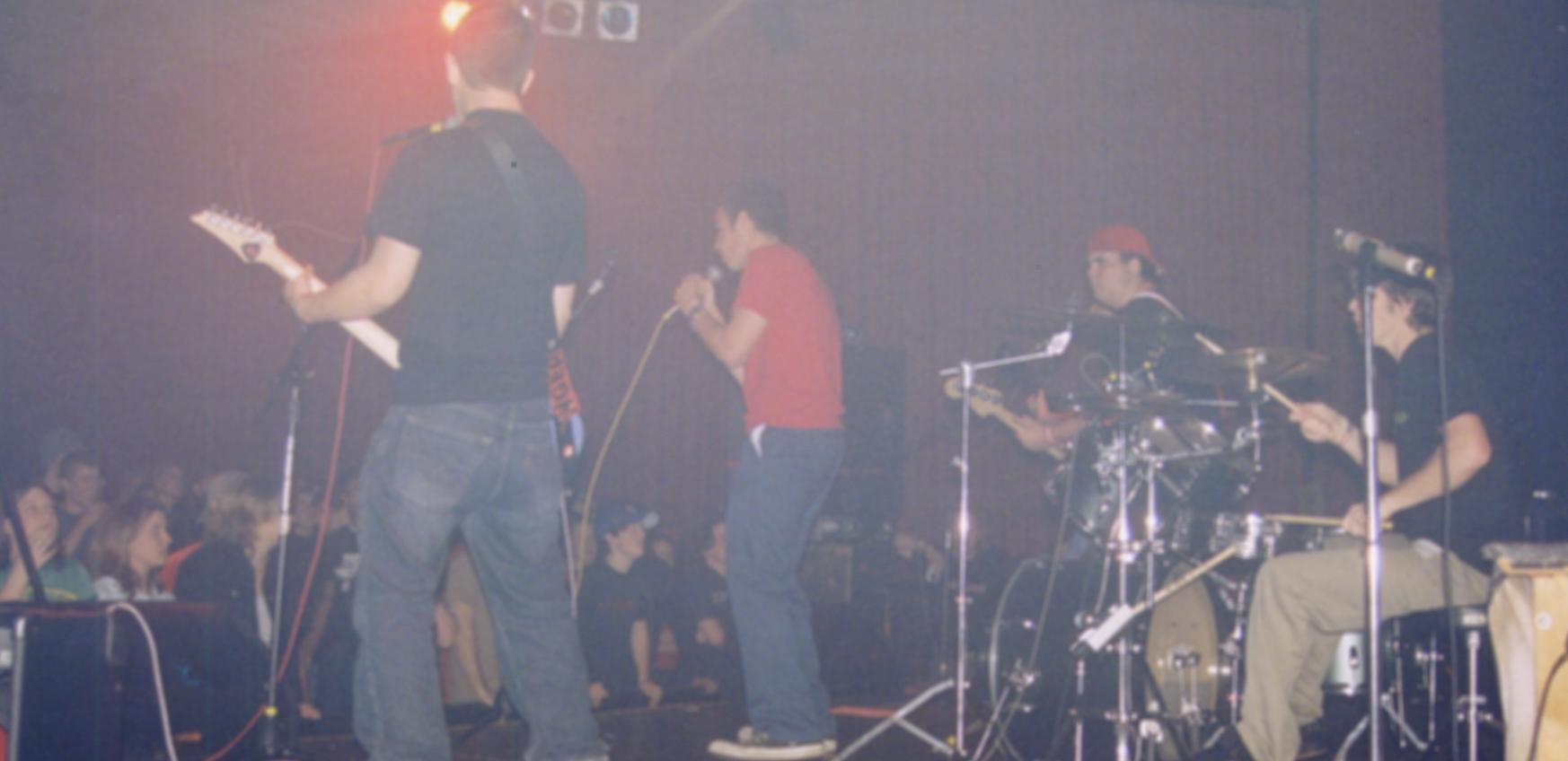 fullband_fans_feb22.jpg